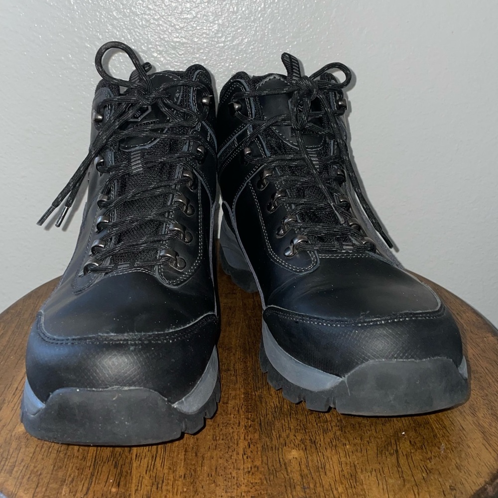 Khombu Summit Leather Hiking Tactical Black Boots Used